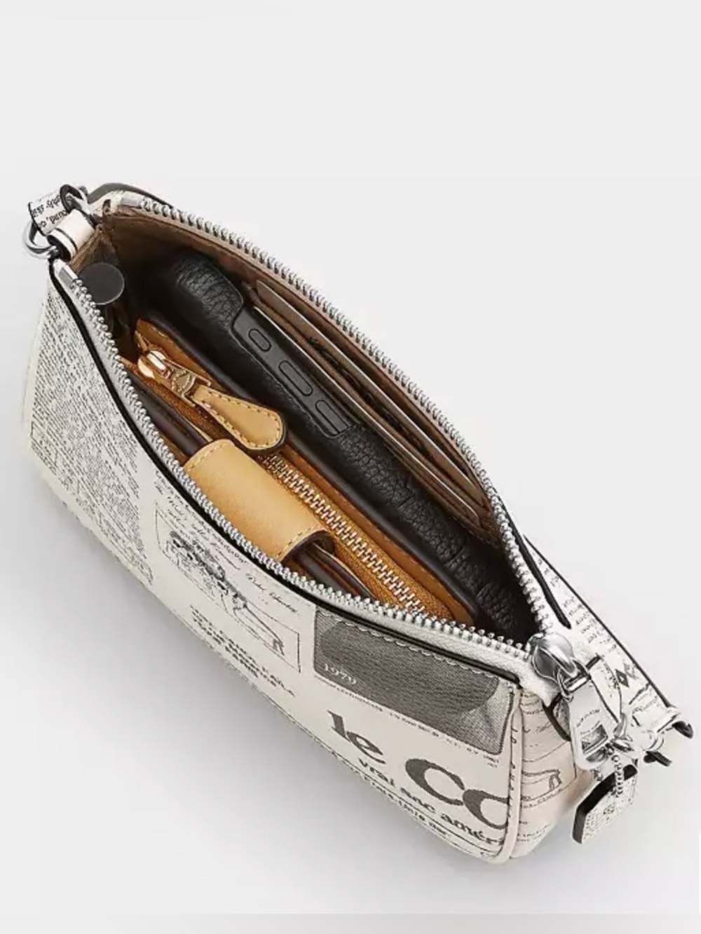 Limited Edition Coach Newspaper Print Shoulder Bag in Cream and Black - Picture 4 of 4